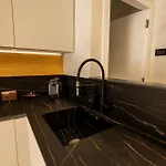 Lo Scrigno D'oro Nel Centro Di Appartamento *