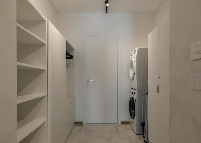 Lo Scrigno D'oro Nel Centro Di Turin